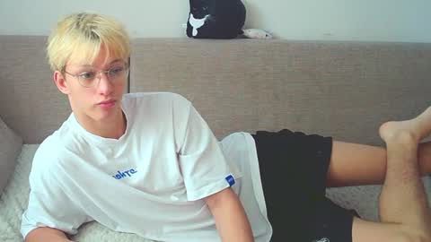 Snapshot of ostin_meoww chatting on 12-03-24, 08:38 Ostin online show from 12-03-24, 08:38