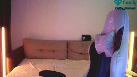 Snapshot of ostin_meoww chatting on 02-24-25, 01:21 Ostin online show from 02-24-25, 01:21