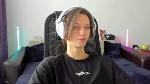 Ostin online show from 02-24-26, 07:06