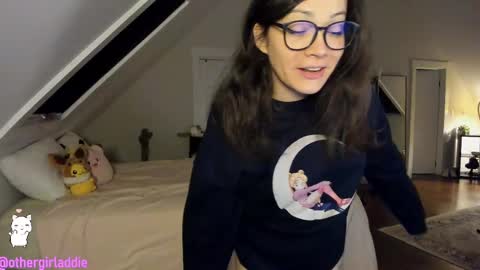 Snapshot of othergirladdie chatting on 10-05-25, 03:05 Addie online show from 10-05-25, 03:05