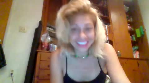 Snapshot of otherroomladycc chatting on 09-26-25, 04:38 otherroomladycc online show from 09-26-25, 04:38