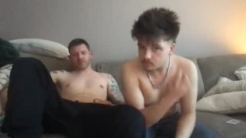 otter_and_another online show from 03-18-26, 08:06