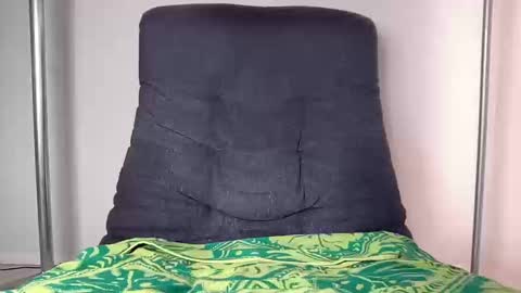 Otter Gooner online show from 10-19-25, 10:10