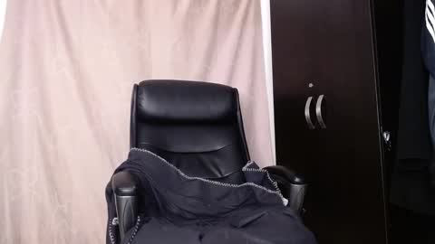 otto_stud online show from 04-30-26, 04:19