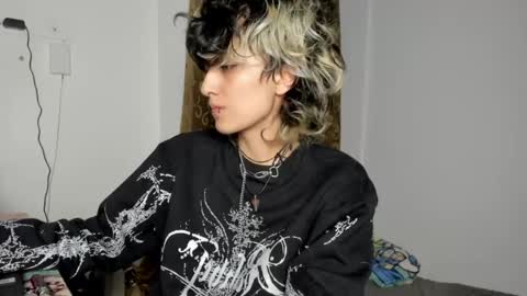 Otto 3 online show from 01-28-25, 04:50