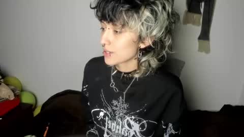 Otto 3 online show from 03-11-25, 06:53