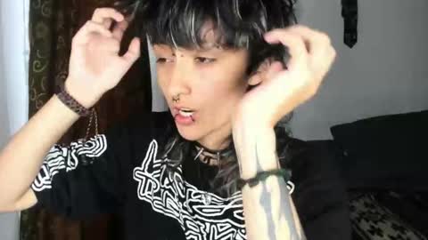 Otto 3 online show from 09-26-25, 06:23