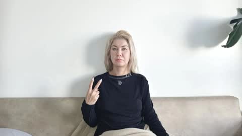 Irma Sophia  Dan online show from 12-07-24, 09:17