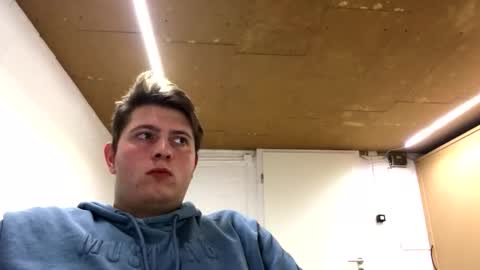 outflayd online show from 12-15-25, 09:08