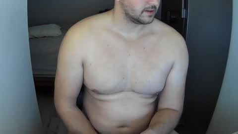 Snapshot of outside1991 chatting on 12-01-24, 05:35 outside1991 online show from 12-01-24, 05:35