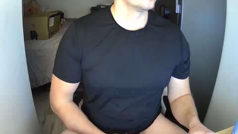 Snapshot of outside1991 chatting on 12-11-24, 06:25 outside1991 online show from 12-11-24, 06:25