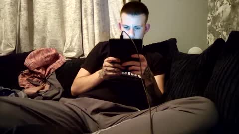 Owen kayz online show from 02-23-25, 11:25