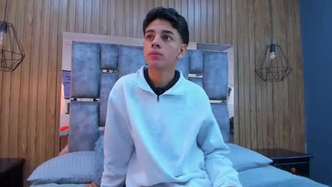 Owen Johnson online show from 11-22-25, 12:15