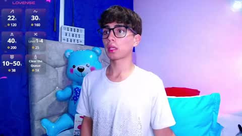 Owen  Independent model  online show from 12-07-24, 07:38