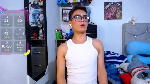 Snapshot of owenblue__ chatting on 02-27-26, 07:41 Owen Independent model online show from 02-27-26, 07:41