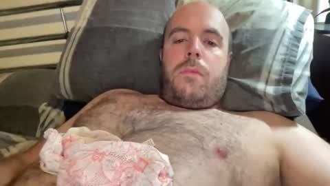 Snapshot of owenfn2 chatting on 09-25-25, 06:17 Owen2022 online show from 09-25-25, 06:17