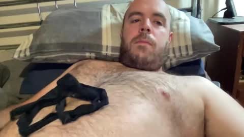 Snapshot of owenfn2 chatting on 10-27-25, 07:23 Owen2022 online show from 10-27-25, 07:23