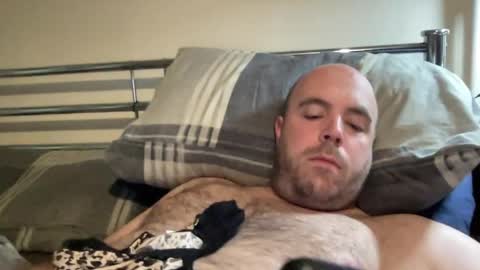 Snapshot of owenfn2 chatting on 04-30-26, 06:20 Owen2022 online show from 04-30-26, 06:20