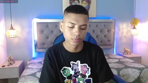 Snapshot of owenstone chatting on 12-30-24, 08:47 OWEN online show from 12-30-24, 08:47