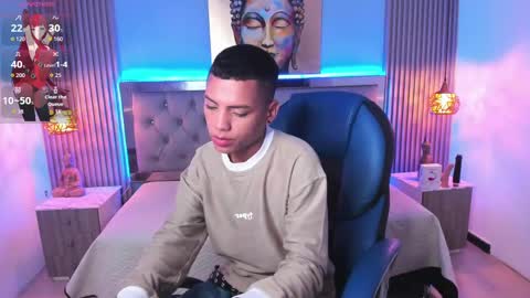 Snapshot of owenstone chatting on 09-16-25, 04:13 OWEN online show from 09-16-25, 04:13