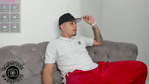 O W E N - S T O N E online show from 09-30-25, 03:44