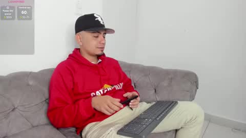 O W E N - S T O N E online show from 10-12-25, 04:22