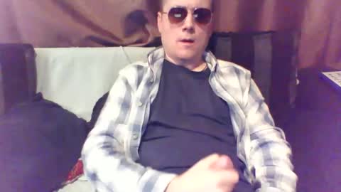 ownerofdogs online show from 12-17-25, 12:16