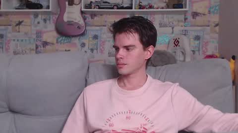 Mike online show from 02-11-25, 11:32