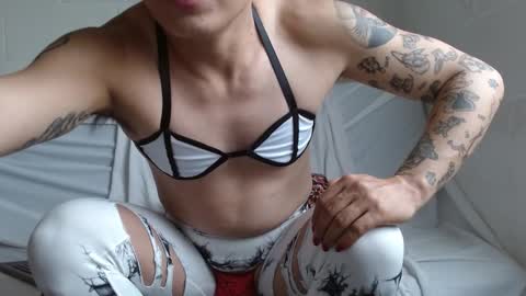 Jeannifer online show from 12-18-24, 09:29