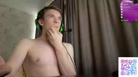 Snapshot of oydikey chatting on 02-13-25, 11:39 Oydin online show from 02-13-25, 11:39