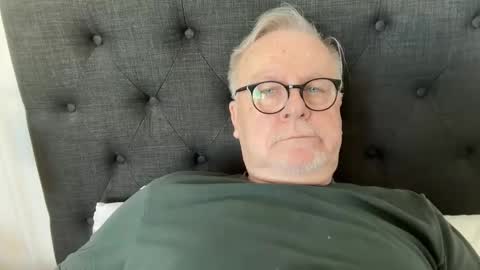 ozhairybearxxxx online show from 09-15-25, 04:12