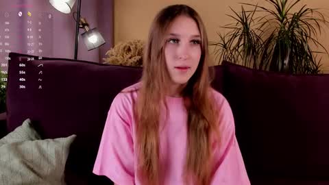 Caroline or just Lina online show from 09-13-25, 01:16