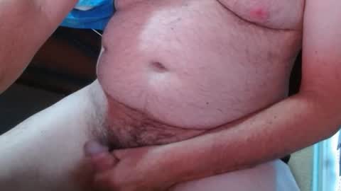 Snapshot of ozzieozzieoi chatting on 12-04-25, 01:48 HairyolOz online show from 12-04-25, 01:48