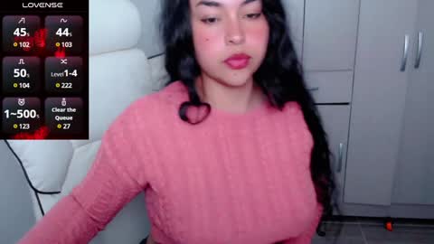 Snapshot of p_o_l_e_t_t chatting on 02-01-25, 02:16 Jane online show from 02-01-25, 02:16