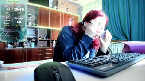 Snapshot of pa1e_pr1ncess chatting on 01-26-25, 06:28 Ella online show from 01-26-25, 06:28