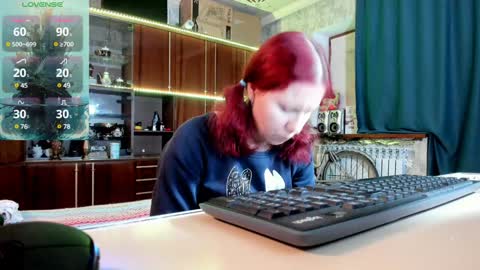 Snapshot of pa1e_pr1ncess chatting on 01-26-25, 03:47 Ella online show from 01-26-25, 03:47