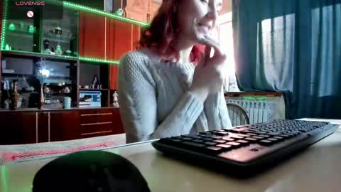 Snapshot of pa1e_pr1ncess chatting on 03-07-25, 01:18 Ella online show from 03-07-25, 01:18