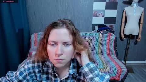 Snapshot of pa1e_pr1ncess chatting on 11-04-25, 07:29 Ella online show from 11-04-25, 07:29