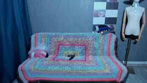 Snapshot of pa1e_pr1ncess chatting on 11-05-25, 06:57 Ella online show from 11-05-25, 06:57