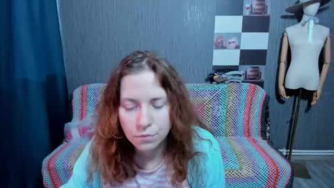 Snapshot of pa1e_pr1ncess chatting on 11-07-25, 07:52 Ella online show from 11-07-25, 07:52