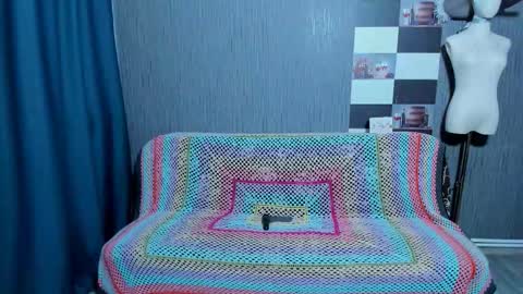 Ella online show from 02-13-26, 06:53