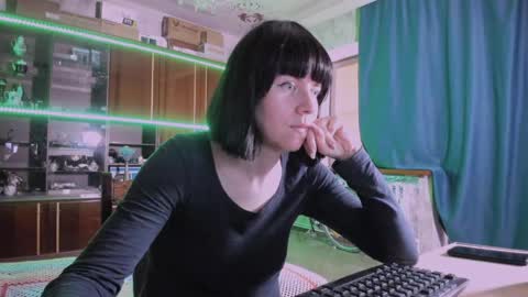 Ella online show from 06-08-26, 07:09