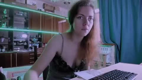 Ella online show from 07-11-26, 06:49
