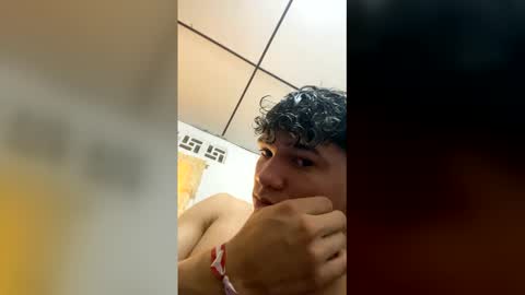 pablito202015 online show from 03-26-26, 04:12