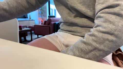 Snapshot of pablo19692017 chatting on 12-19-24, 12:23 pablo19692017 online show from 12-19-24, 12:23