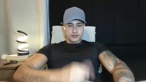 Javi    online show from 10-04-25, 02:53