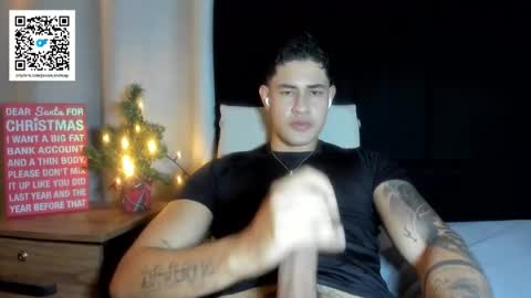 Javi    online show from 12-23-25, 04:54