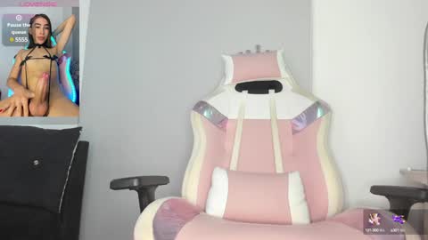 kYLIE online show from 01-29-25, 07:15