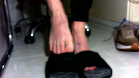 Pablo Meness online show from 12-27-24, 08:50