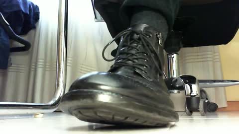 Pablo Meness online show from 01-25-25, 12:16